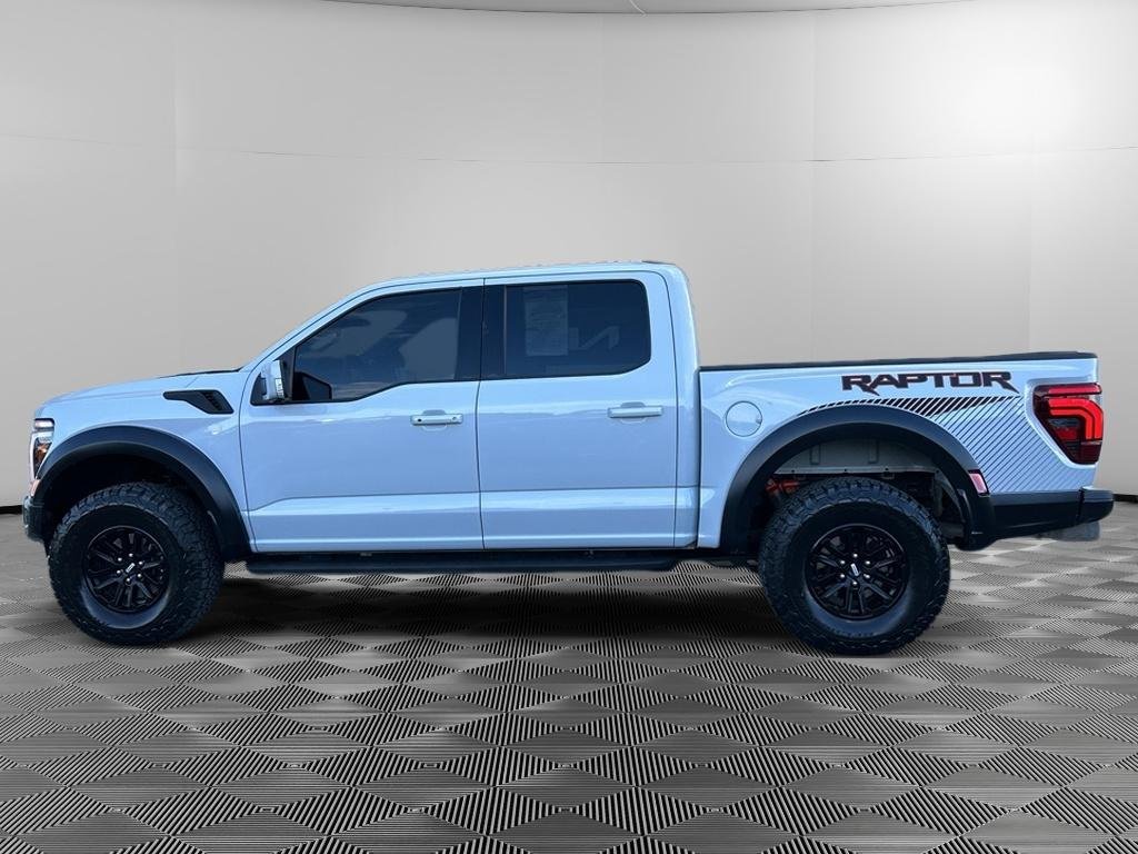 Used 2025 Ford F150 Raptor AWD/4WD image 7