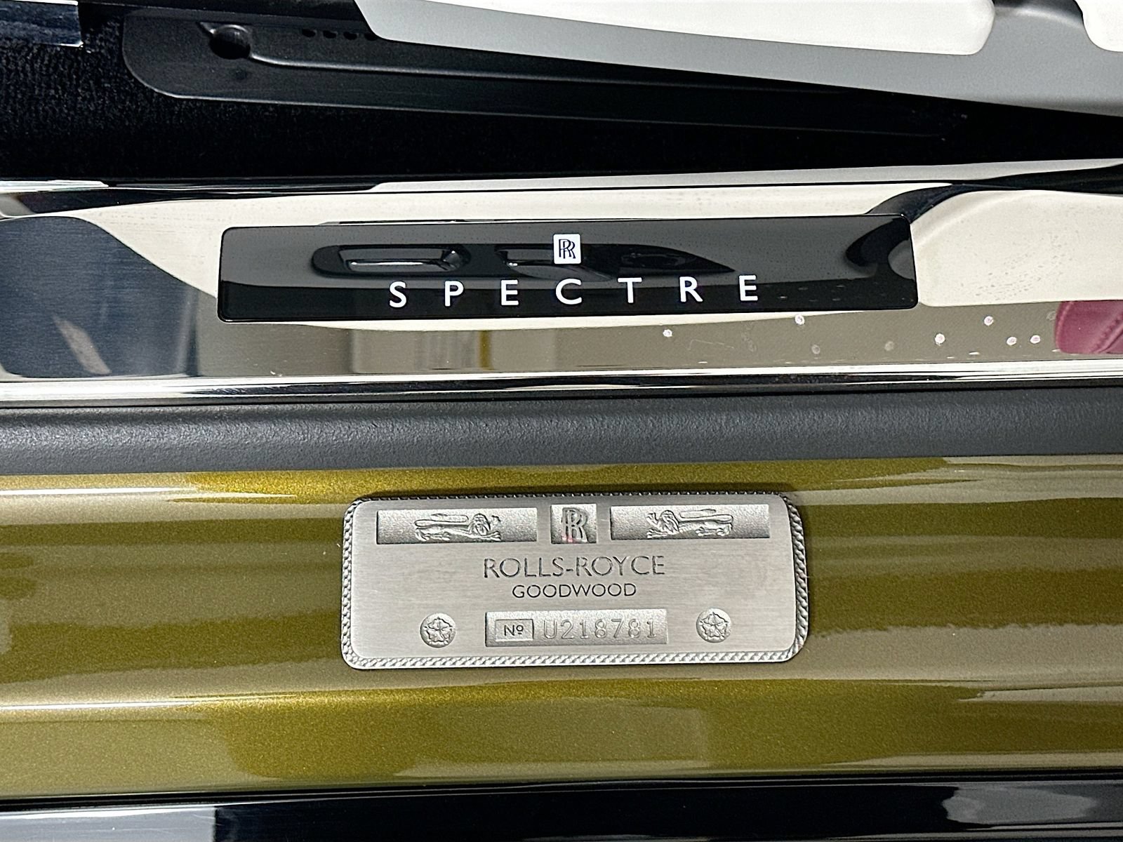 Used 2024 Rolls-Royce Spectre w/ Leather Finishing Pack AWD/4WD image 56