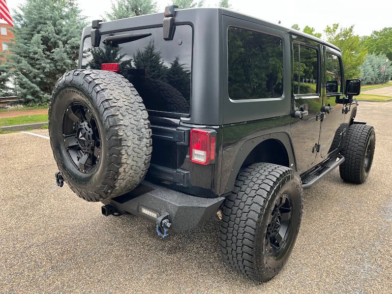 Used 2018 Jeep Wrangler Unlimited Sport S AWD/4WD image 28