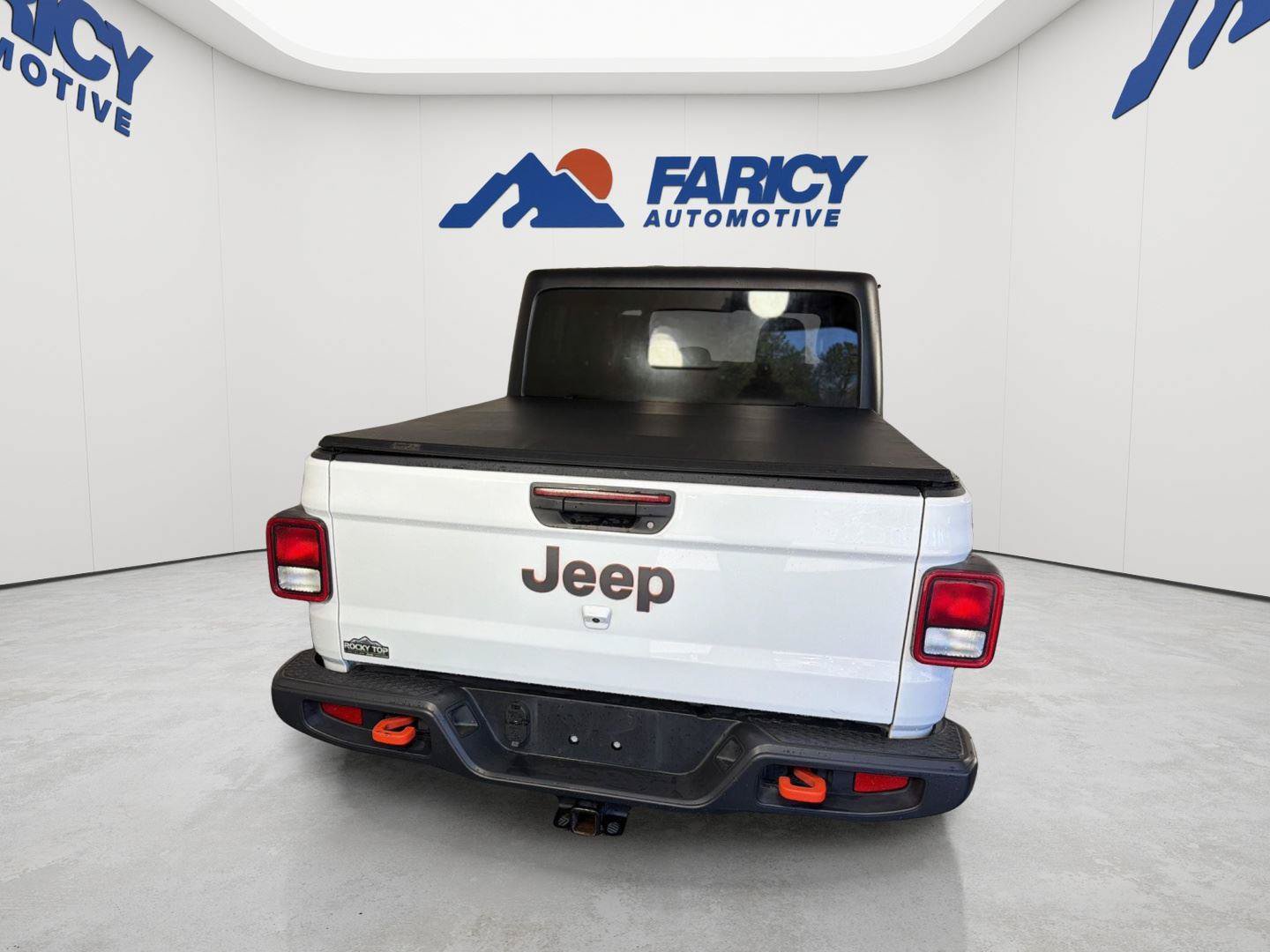 Used 2022 Jeep Gladiator Mojave w/ Trailer Tow Package AWD/4WD image 8
