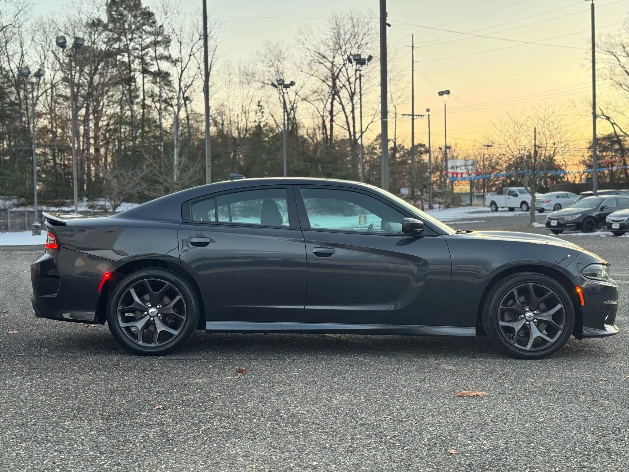 Used 2019 Dodge Charger GT image 6
