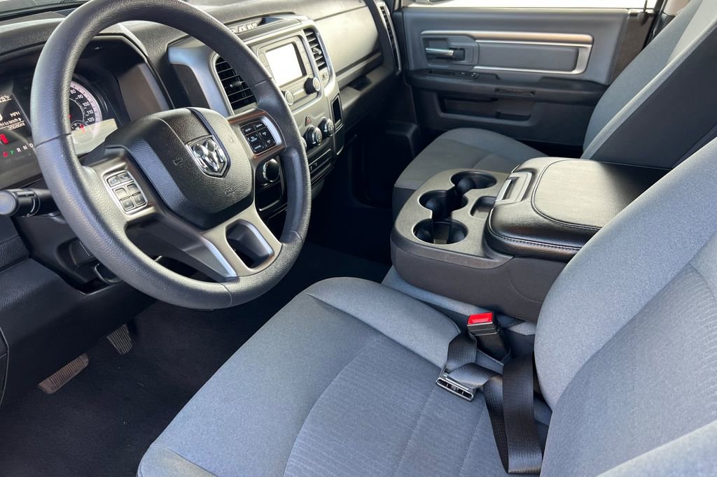 Used 2024 RAM 1500 Classic SLT image 5