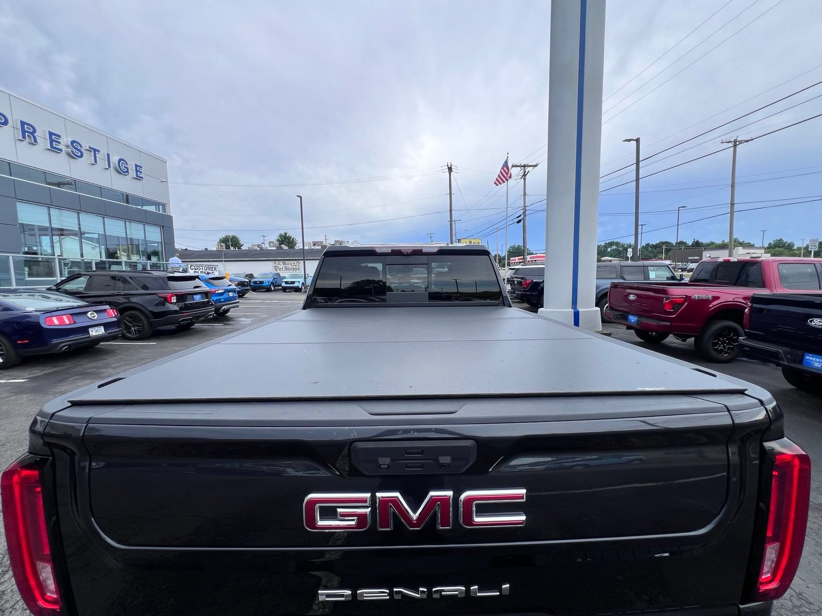 Used 2020 GMC Sierra 2500 Denali w/ Denali Ultimate Package AWD/4WD image 11
