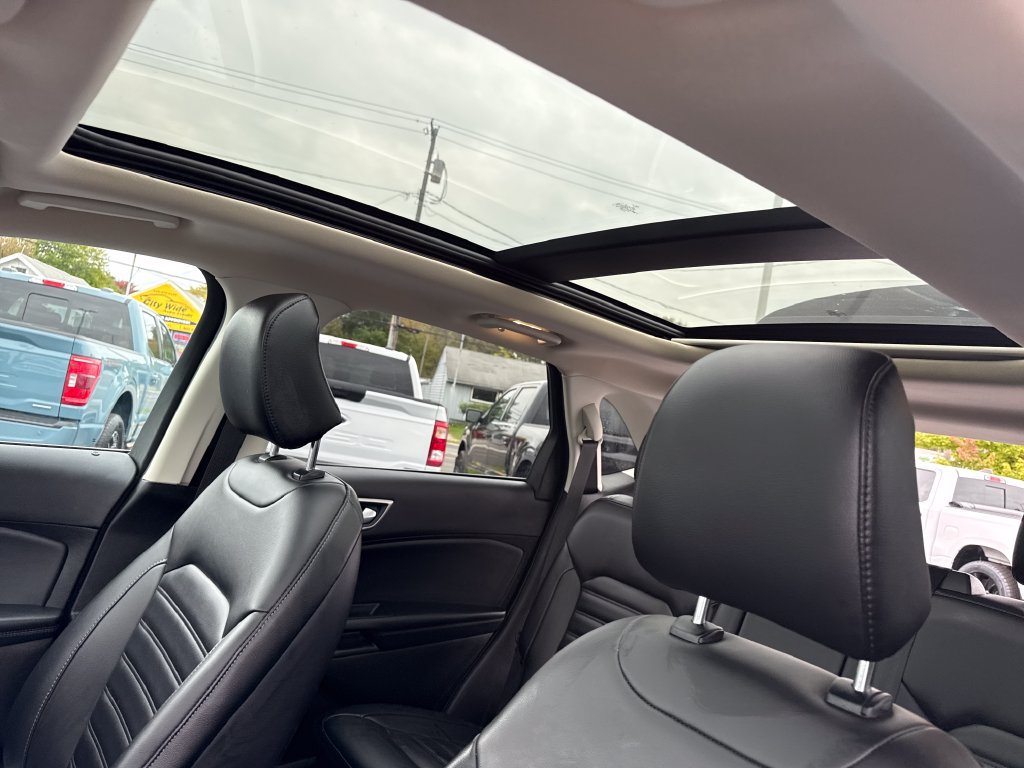Used 2024 Ford Edge SEL w/ Convenience Package AWD/4WD image 26