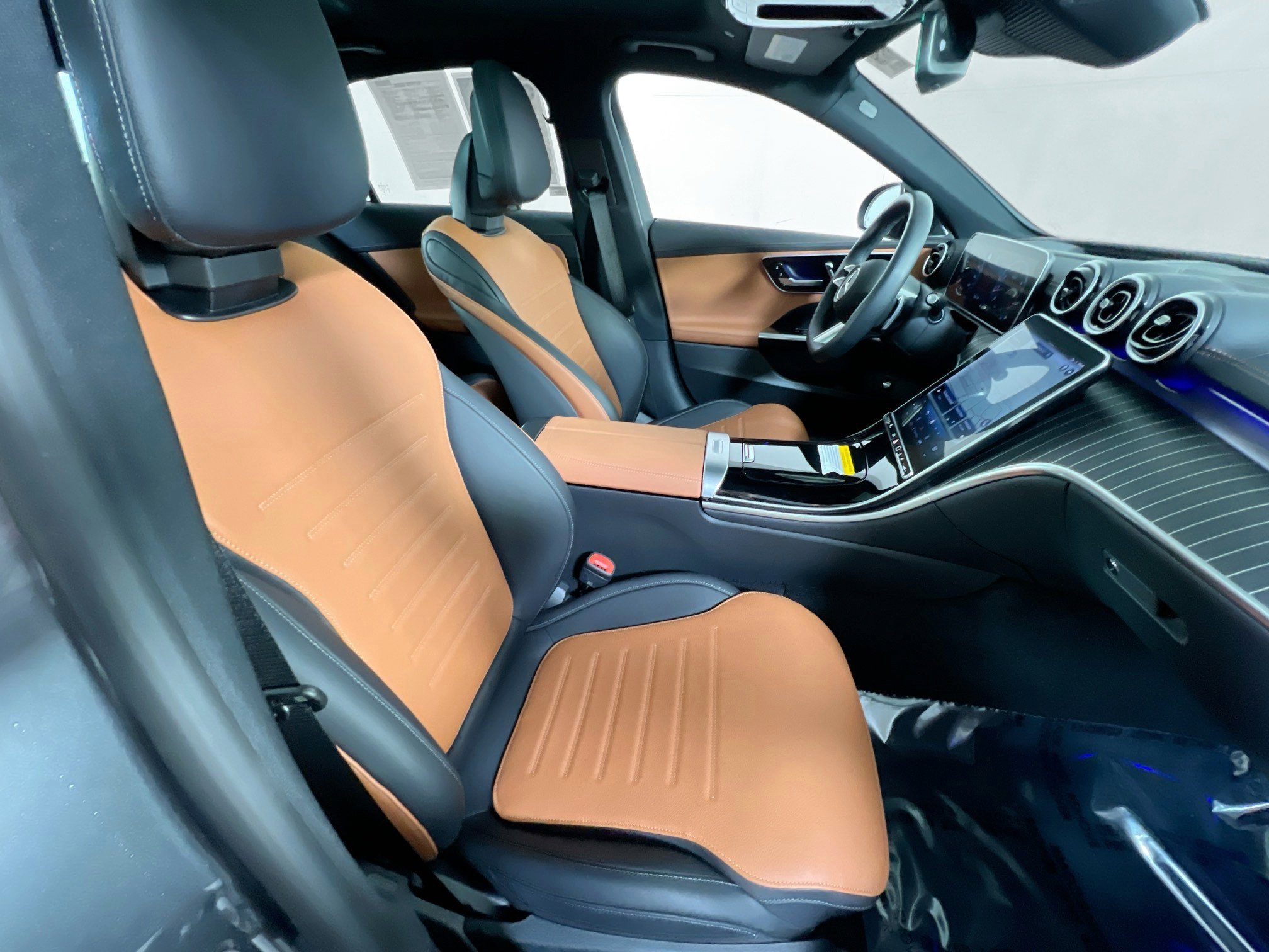 Used 2024 Mercedes-Benz C 300 4MATIC Sedan image 29