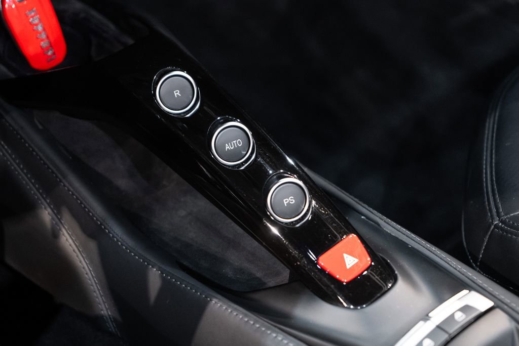 Used 2016 Ferrari 488 Spider RWD image 37