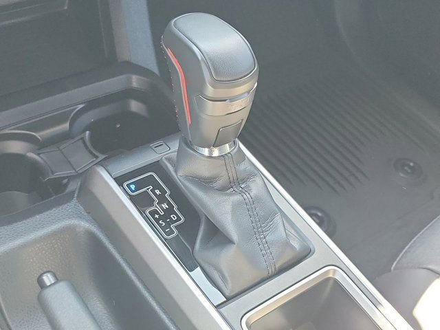Used 2022 Toyota Tacoma Limited w/ Nightshade Package AWD/4WD image 25