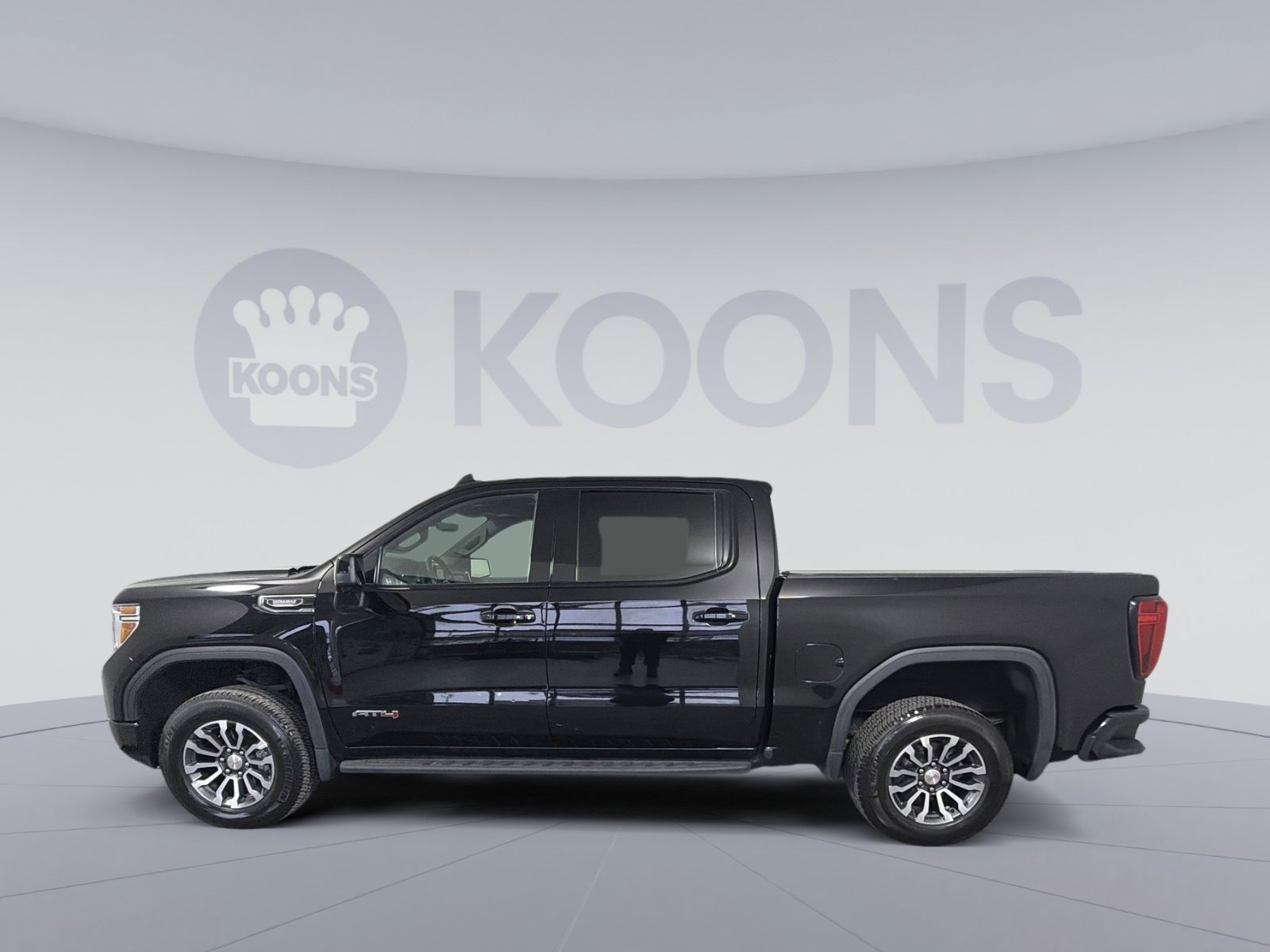 Used 2021 GMC Sierra 1500 AT4 w/ AT4 Premium Package image 2