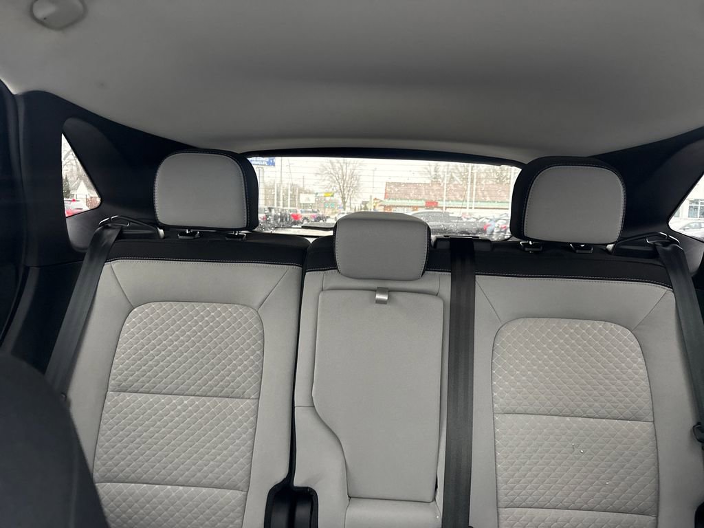Used 2023 Ford Escape Active image 41