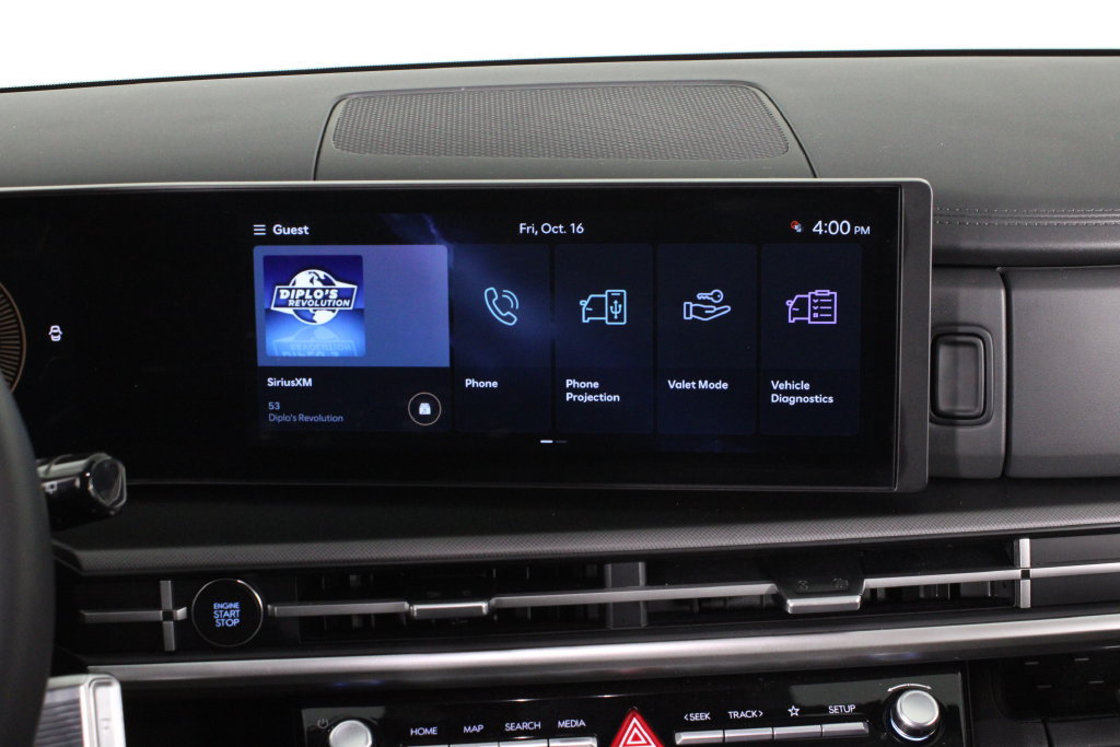 Certified 2026 Hyundai Santa Fe SEL FWD image 9