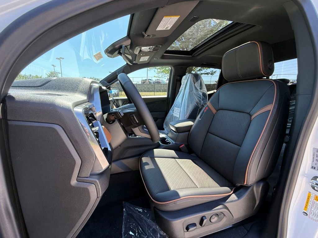 New 2026 GMC Canyon AT4 w/ Technology Plus Package AWD/4WD image 5