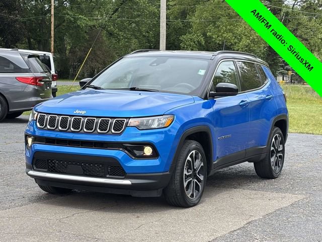 Used 2024 Jeep Compass Limited AWD/4WD image 29