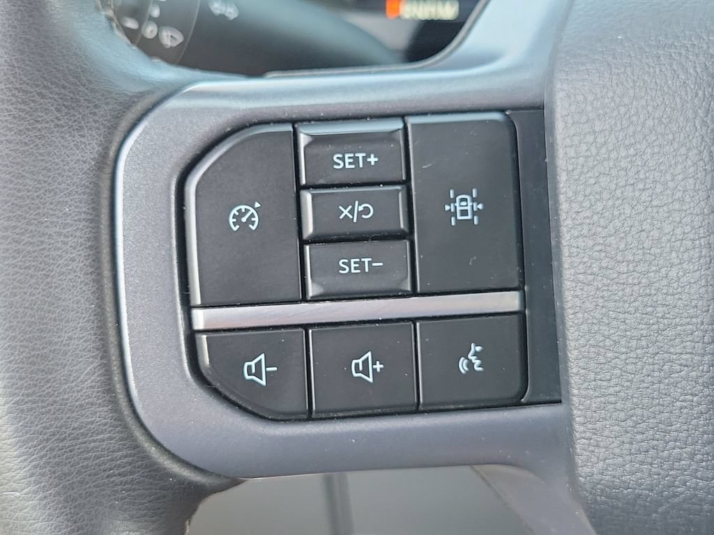 Used 2025 Ford F150 XLT w/ Equipment Group 301A Standard AWD/4WD image 5