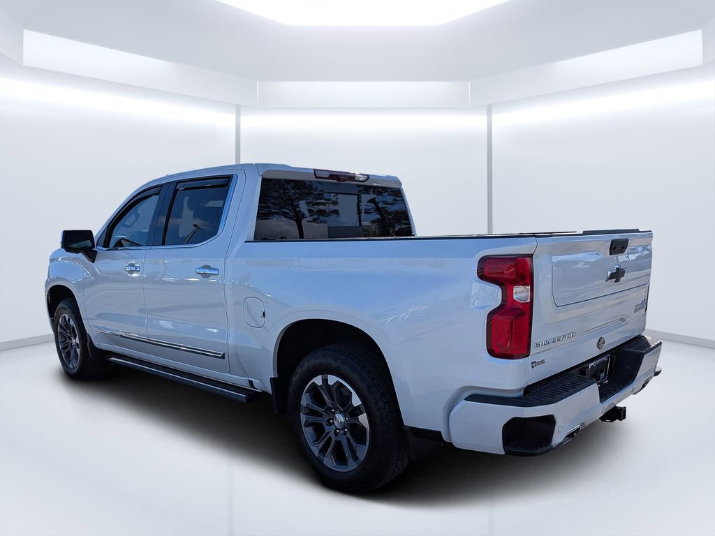 Used 2025 Chevrolet Silverado 1500 High Country w/ Technology Package image 5