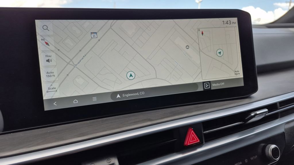 Used 2024 Kia Sorento SX Prestige image 23