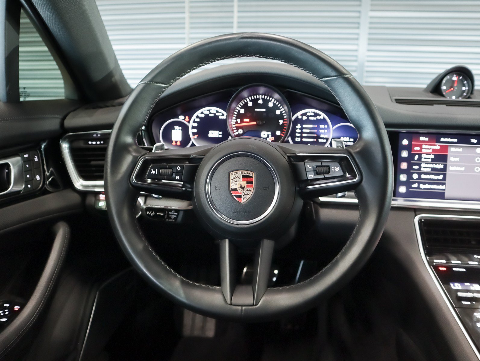 Certified 2023 Porsche Panamera 4S AWD/4WD image 15