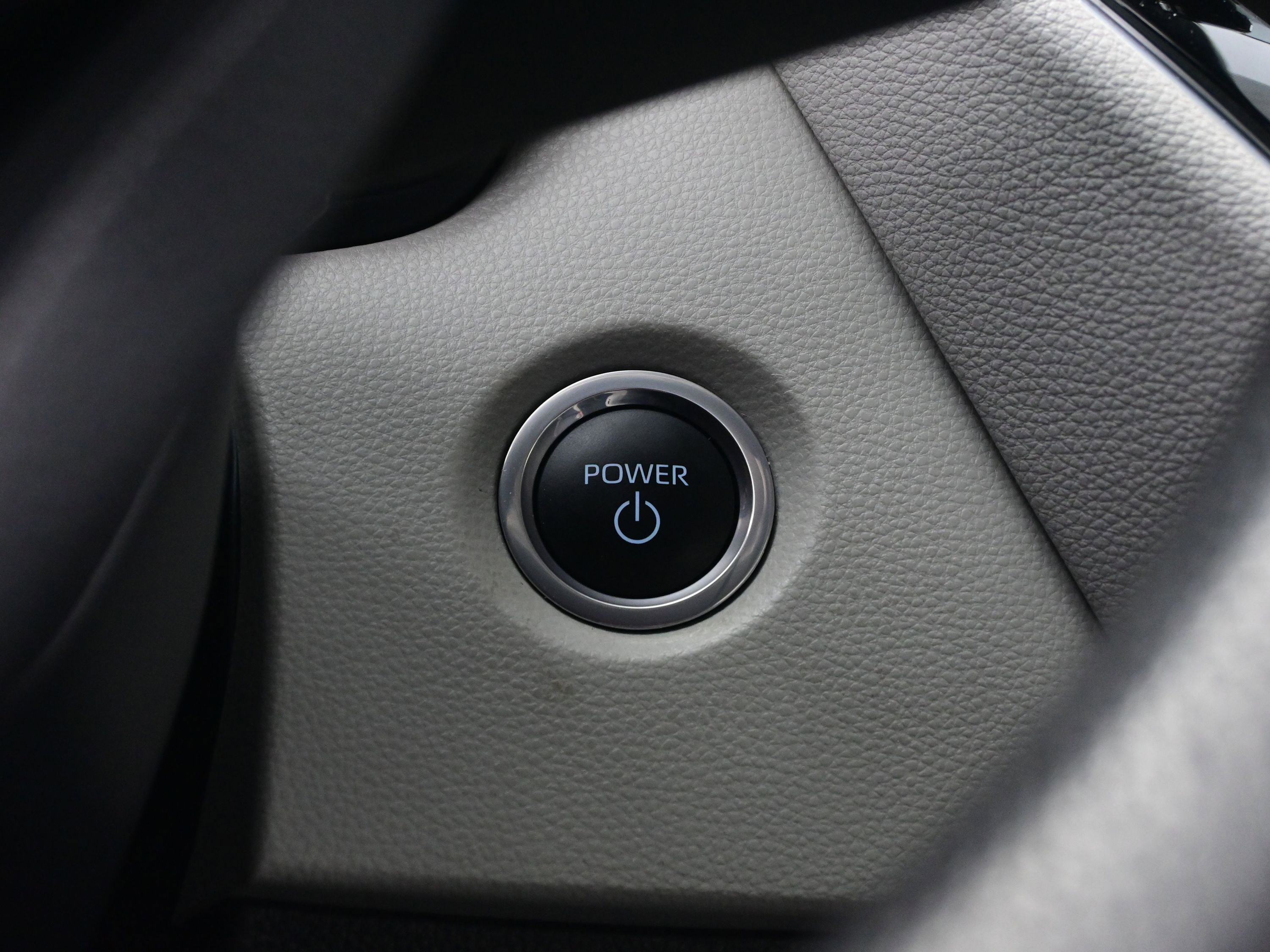 Used 2024 Toyota Corolla LE image 20