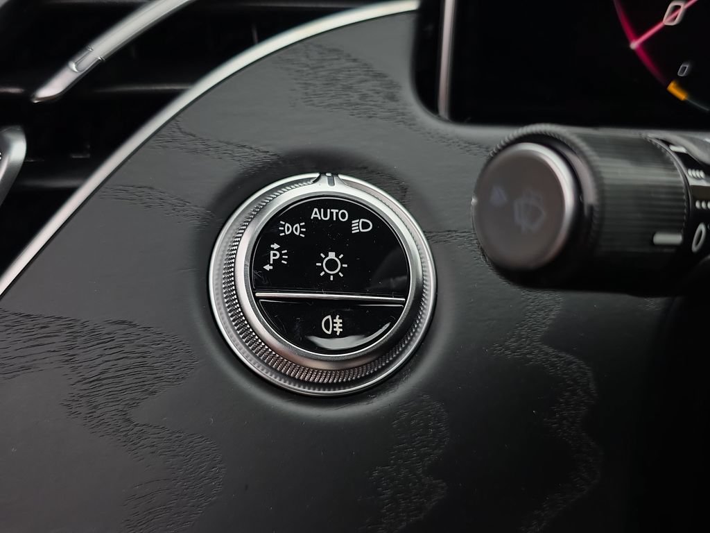 New 2026 Mercedes-Benz E 350 4MATIC Sedan image 26