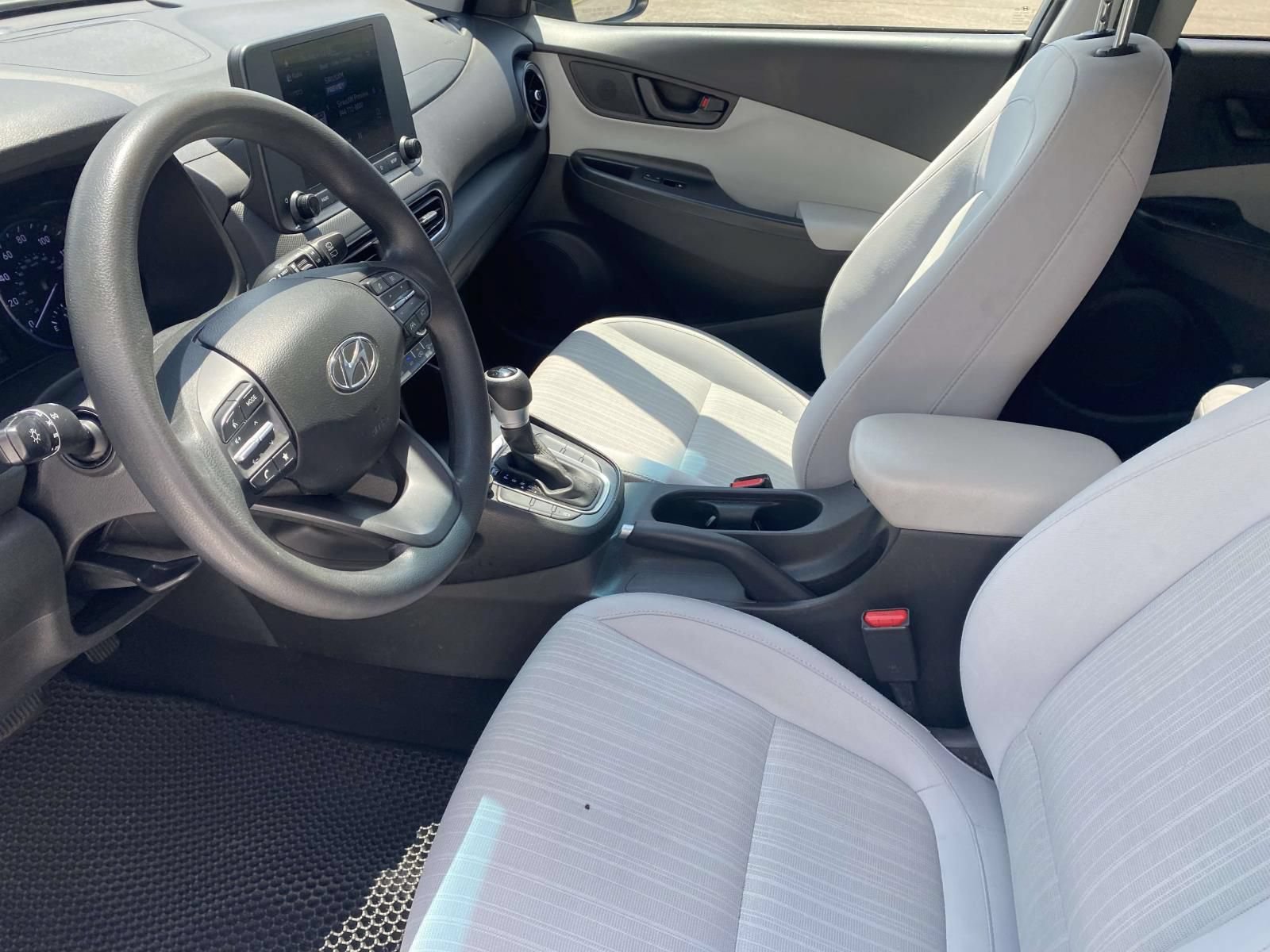 Used 2023 Hyundai Kona SEL FWD image 13