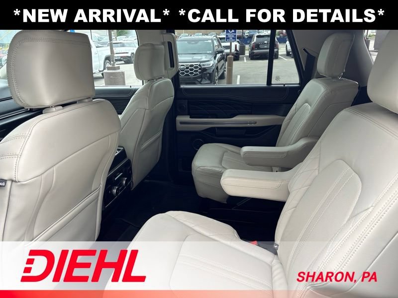 Used 2021 Ford Expedition Max Platinum AWD/4WD image 9
