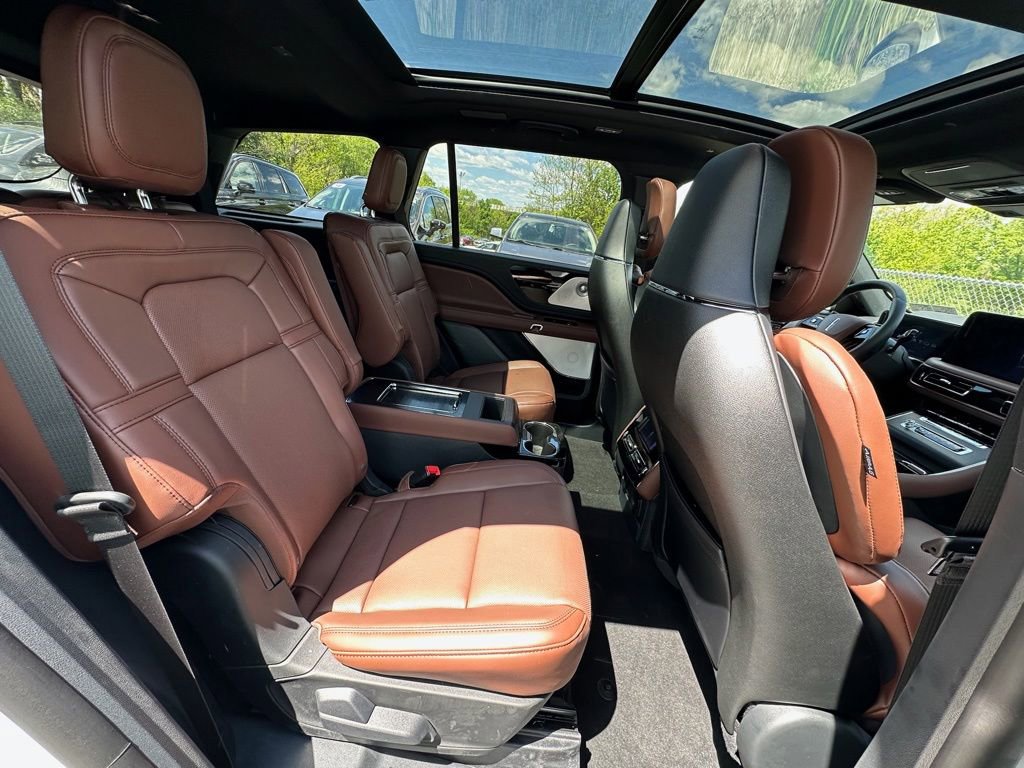 New 2026 Lincoln Aviator Reserve AWD/4WD image 27