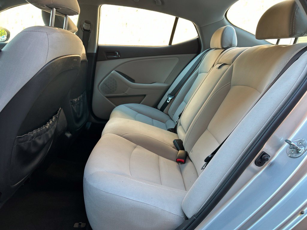 Used 2015 Kia Optima LX FWD image 27