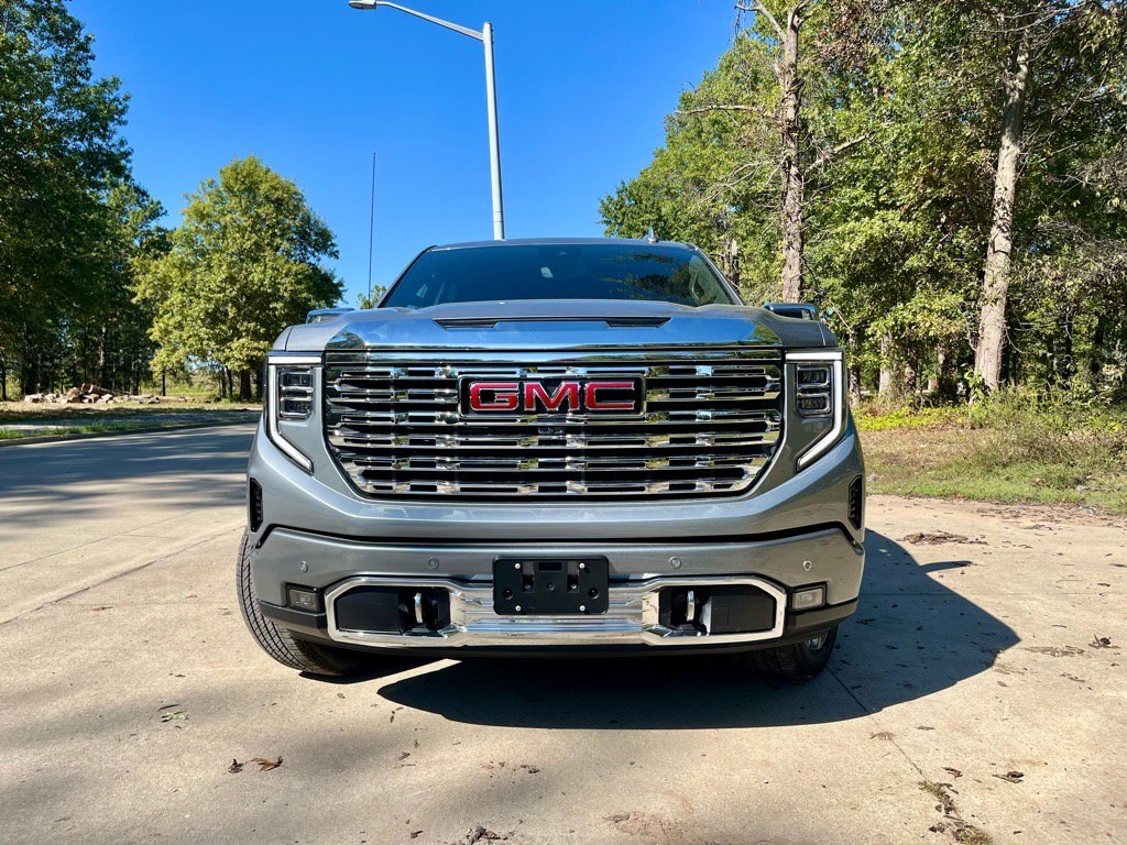 New 2026 GMC Sierra 1500 Denali w/ Denali Reserve Package image 2