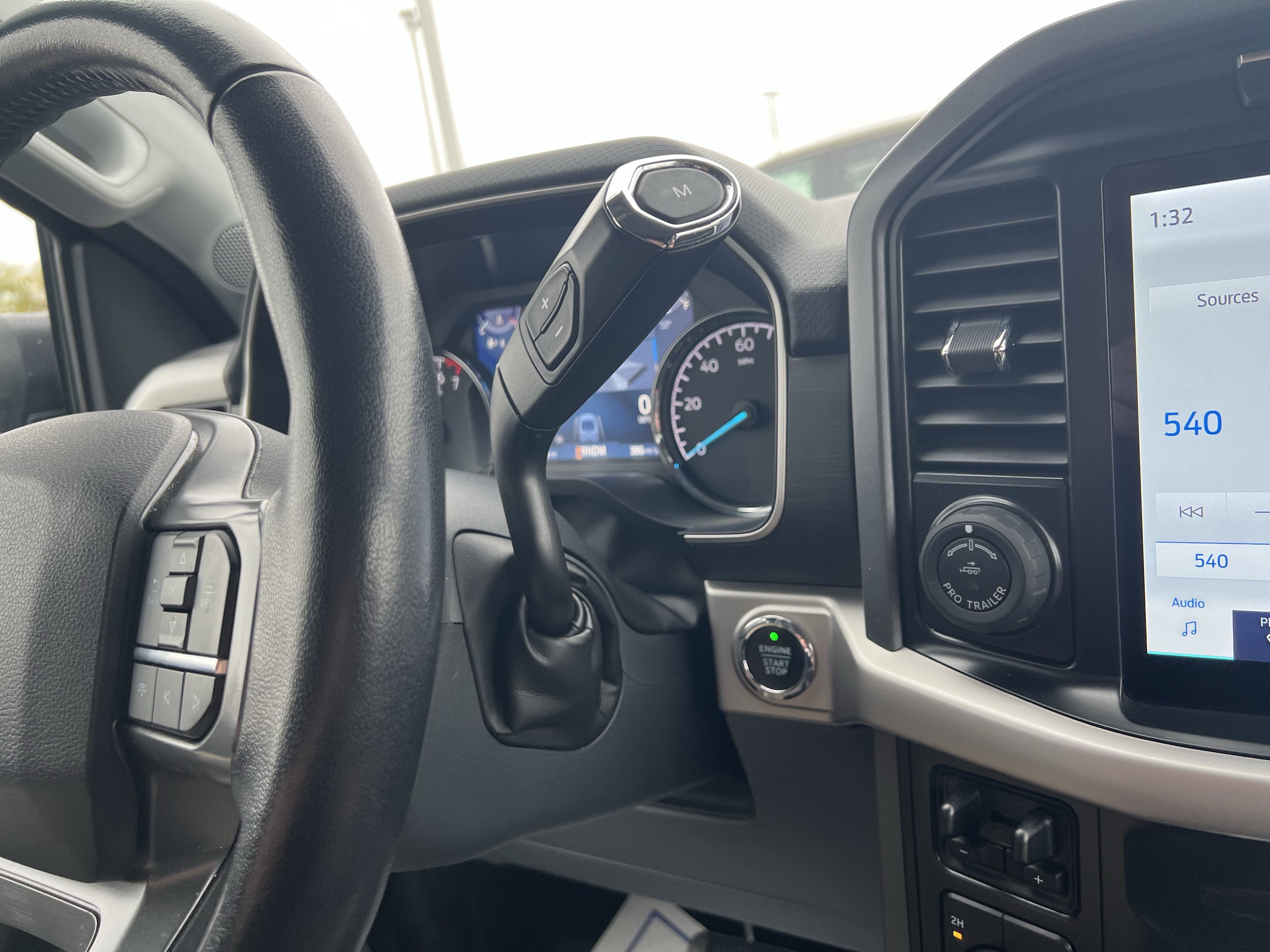 Certified 2022 Ford F150 XLT w/ Equipment Group 302A High image 17