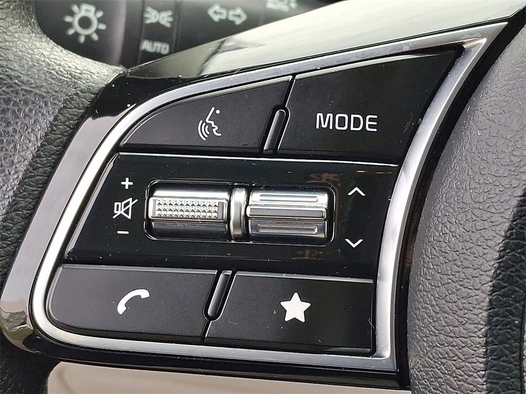 Used 2023 Kia Forte LXS w/ LXS Technology Package image 21