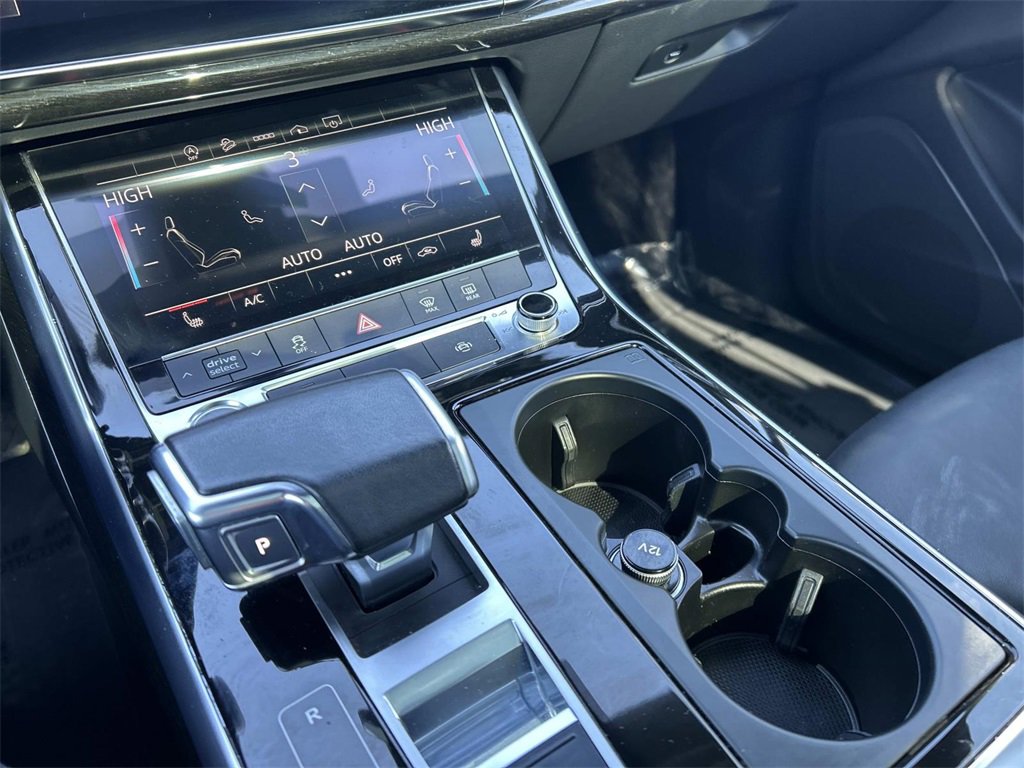 Used 2022 Audi Q7 3.0T Premium image 34