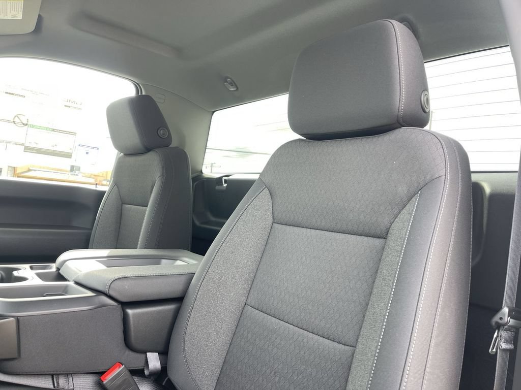New 2026 GMC Sierra 2500 Pro w/ Convenience Package RWD image 18