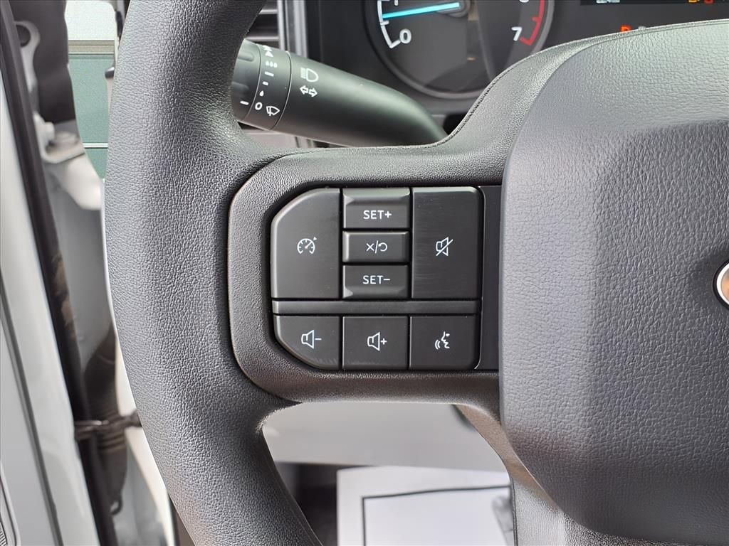 Used 2024 Ford F250 XL RWD image 12