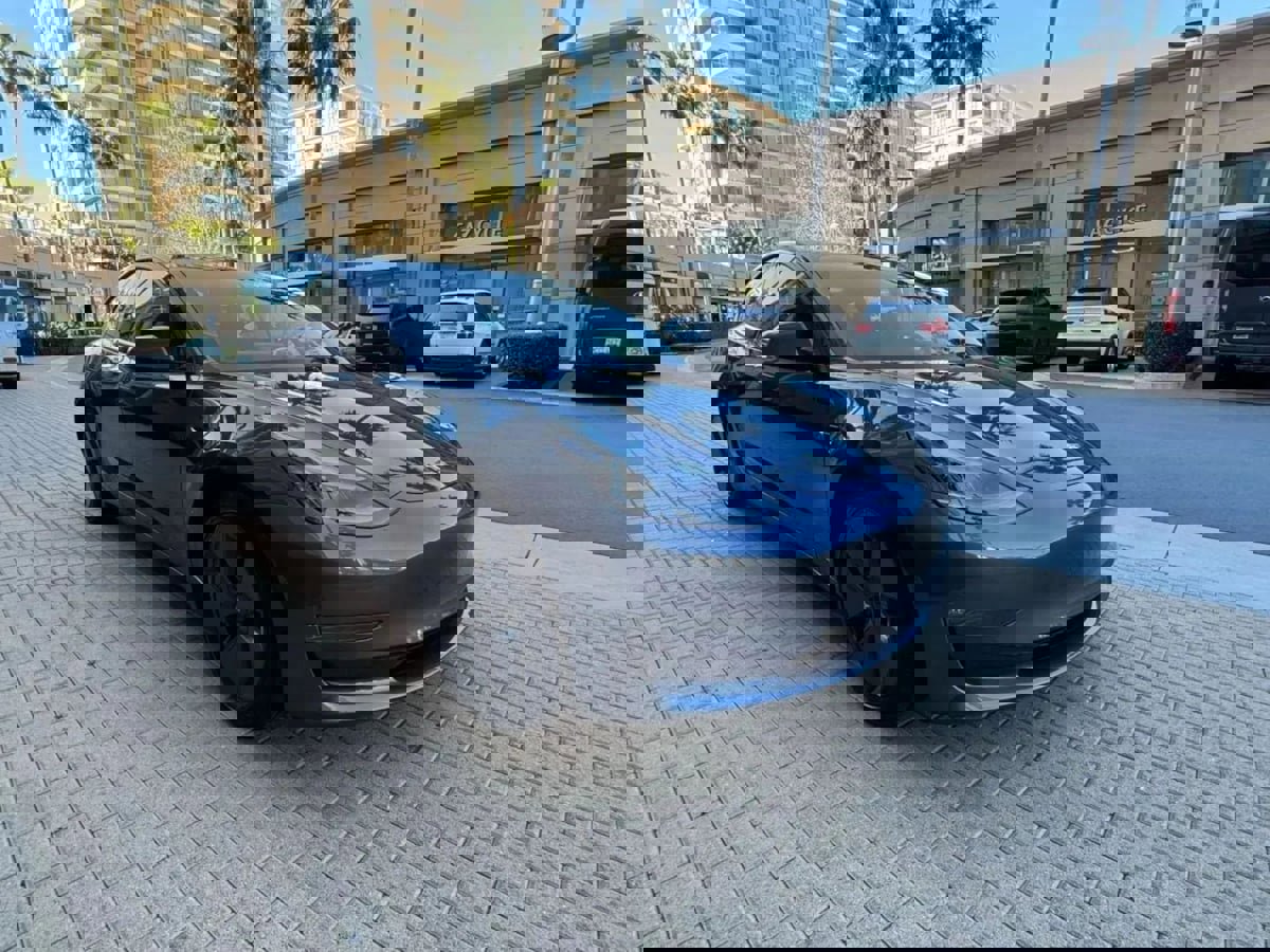 Used 2023 Tesla Model 3 Long Range image 39