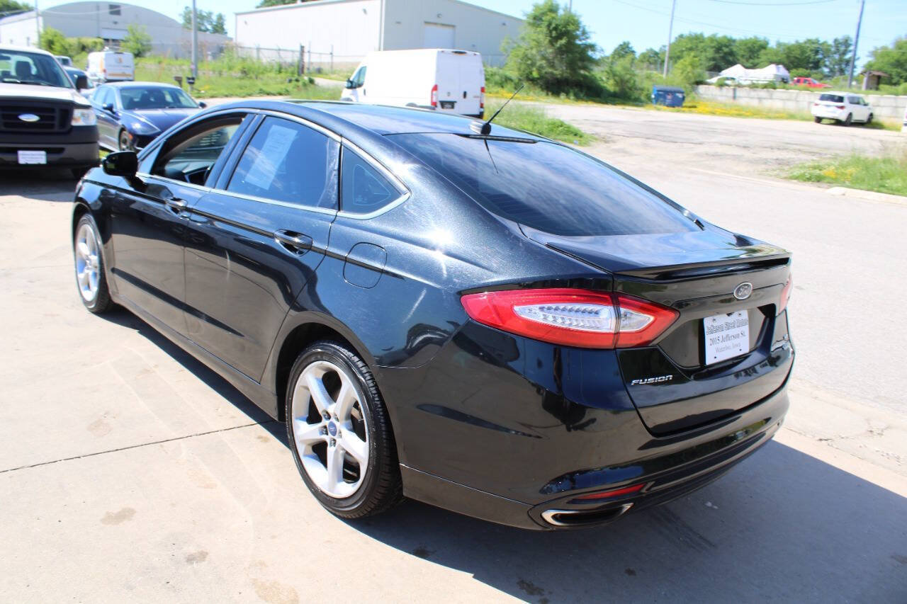 Used 2015 Ford Fusion SE w/ Equipment Group 201A FWD image 6