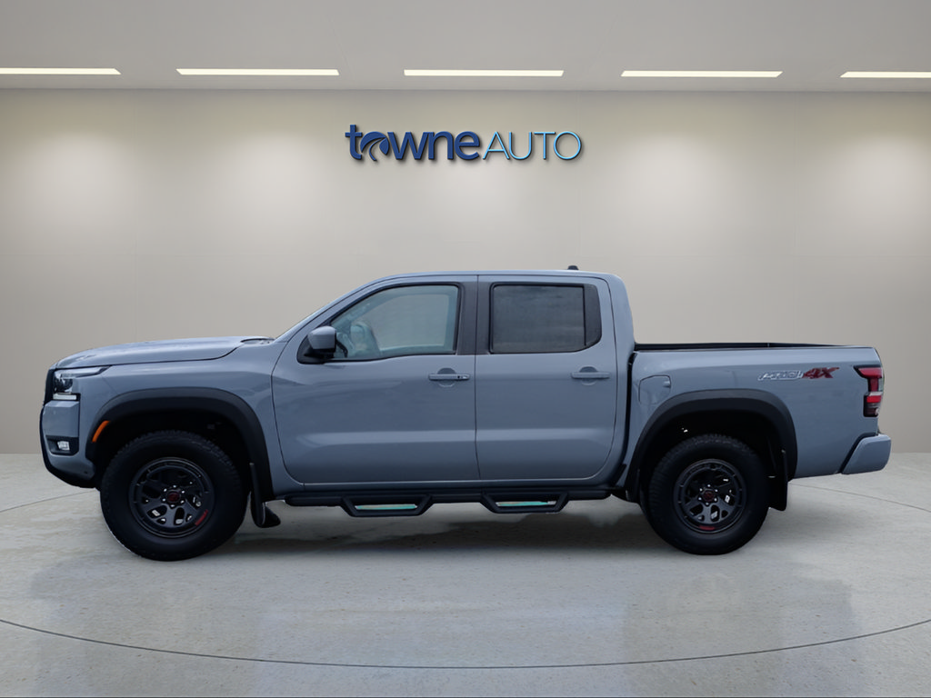 Used 2025 Nissan Frontier PRO-4X AWD/4WD image 5