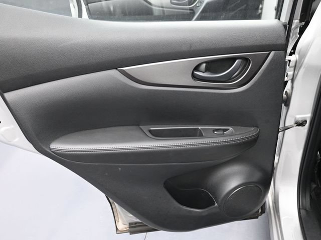 Used 2022 Nissan Rogue Sport S FWD image 21