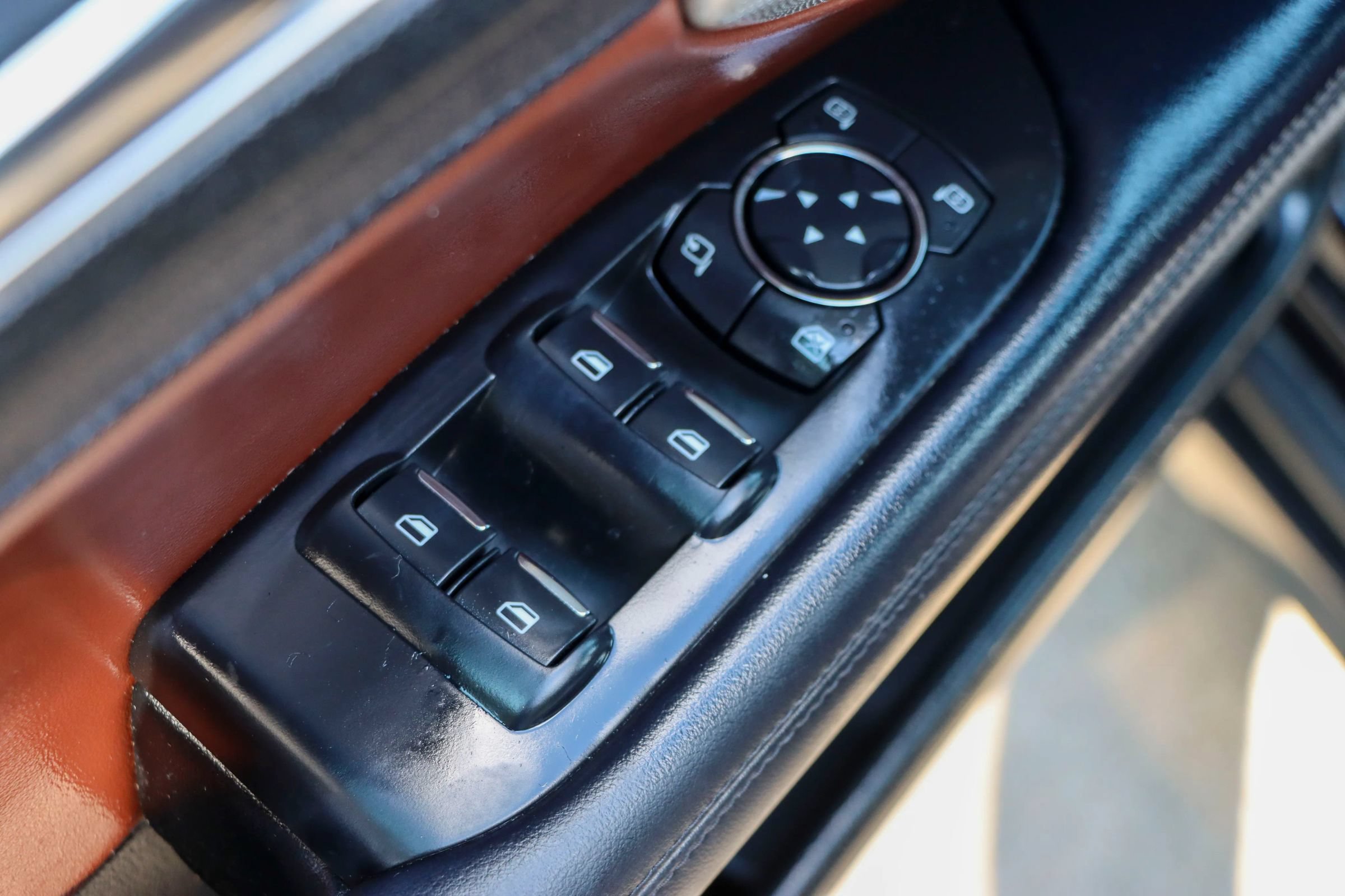 Used 2019 Lincoln MKZ Reserve w/ Luxury Package FWD image 14