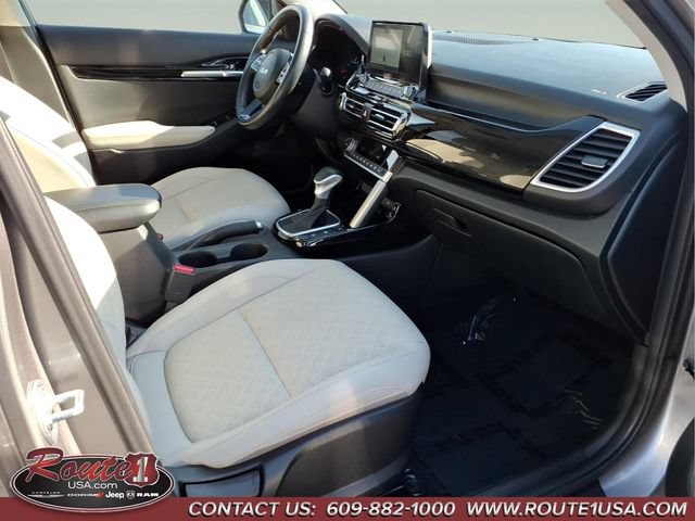 Used 2022 Kia Seltos EX AWD/4WD image 27