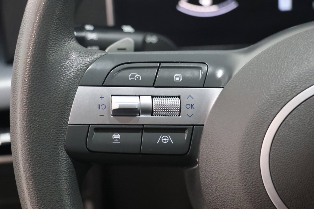 Used 2025 Hyundai Sonata SEL FWD image 19
