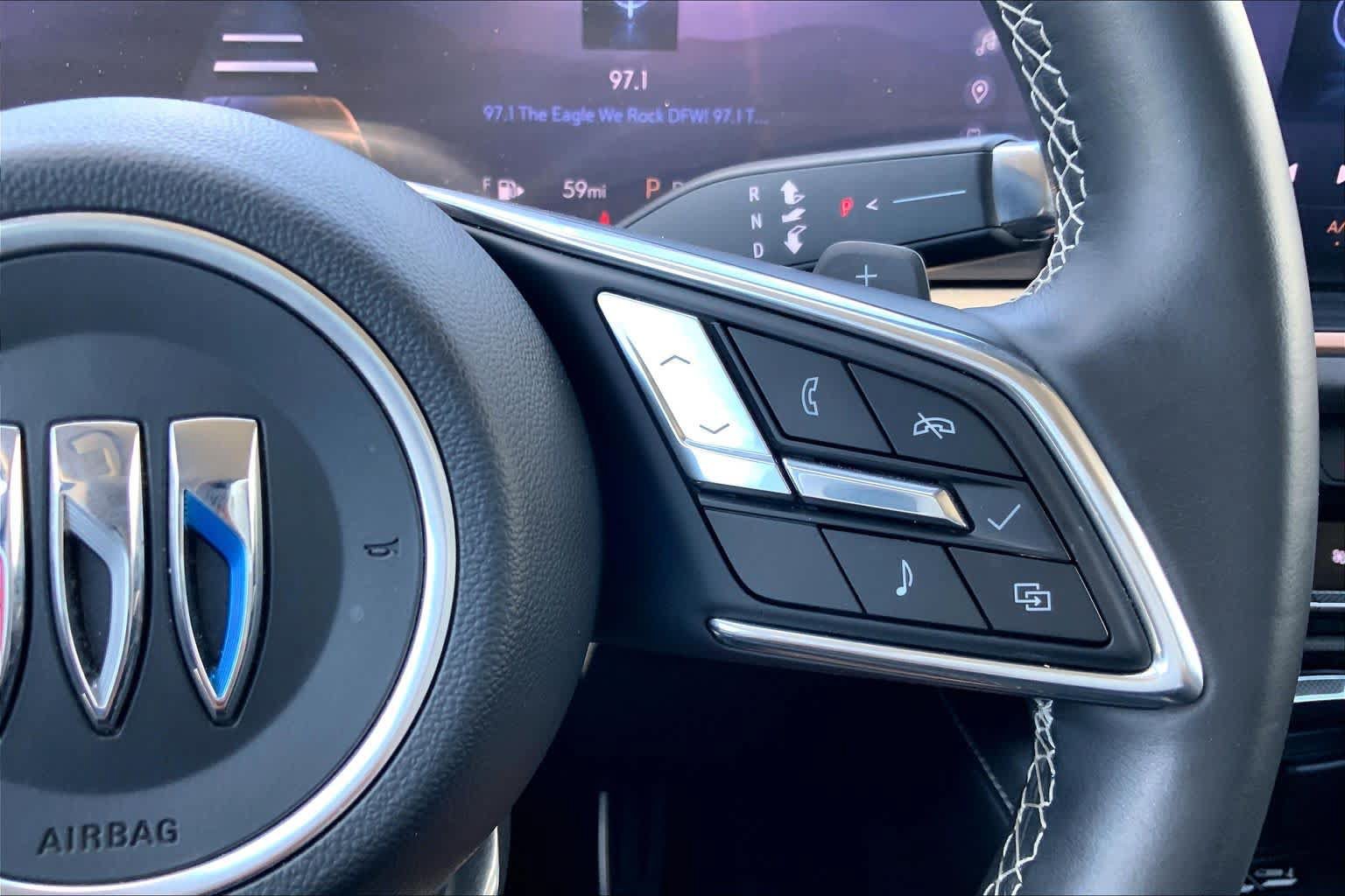 Used 2025 Buick Envision Sport Touring AWD/4WD image 24