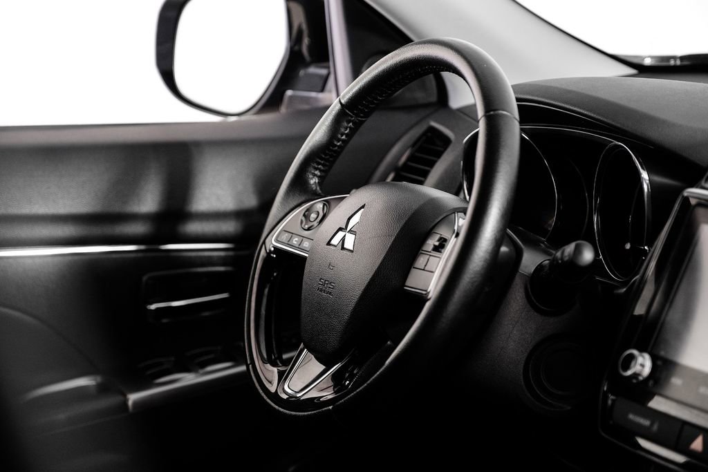 Used 2024 Mitsubishi Outlander Sport AWD image 13