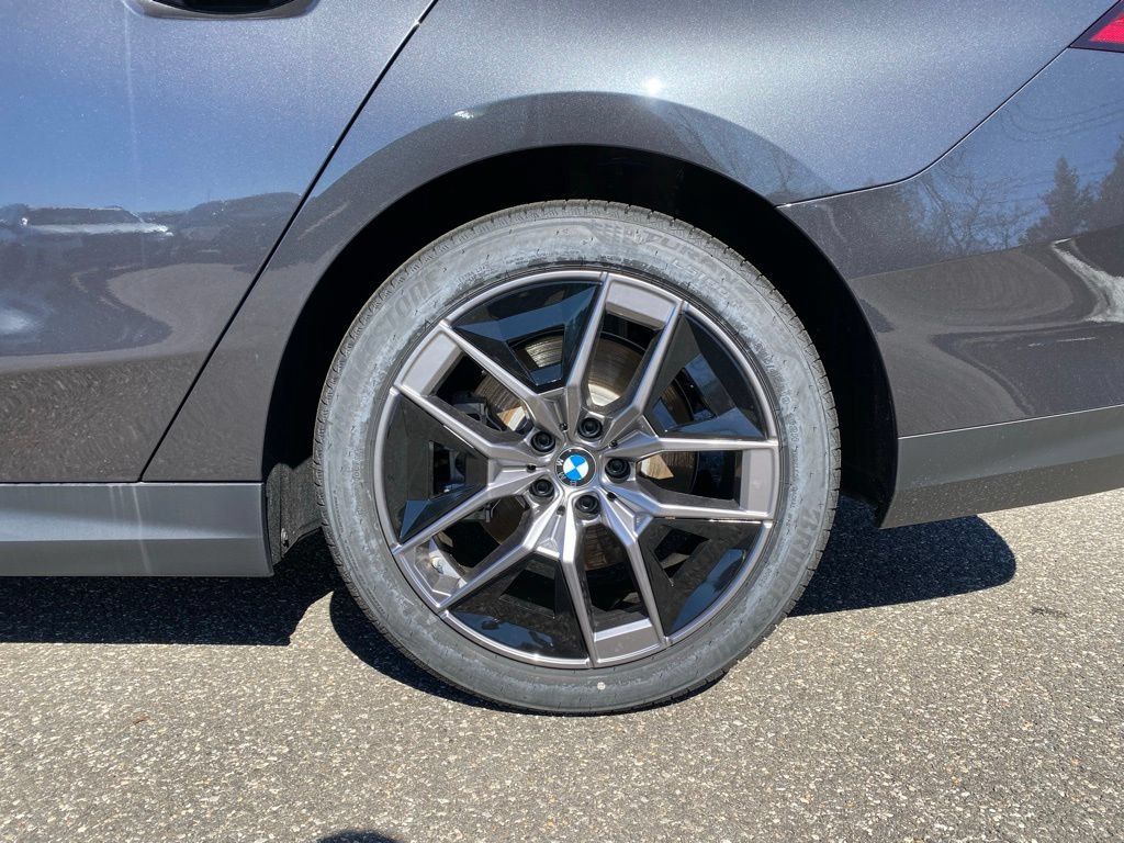 New 2026 BMW 540i xDrive AWD/4WD image 5