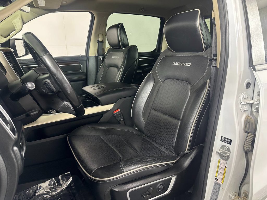 Used 2021 RAM 1500 Laramie AWD/4WD image 12