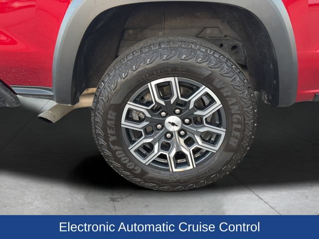 Used 2024 Chevrolet Colorado Z71 w/ Z71 Convenience Package 2 AWD/4WD image 31