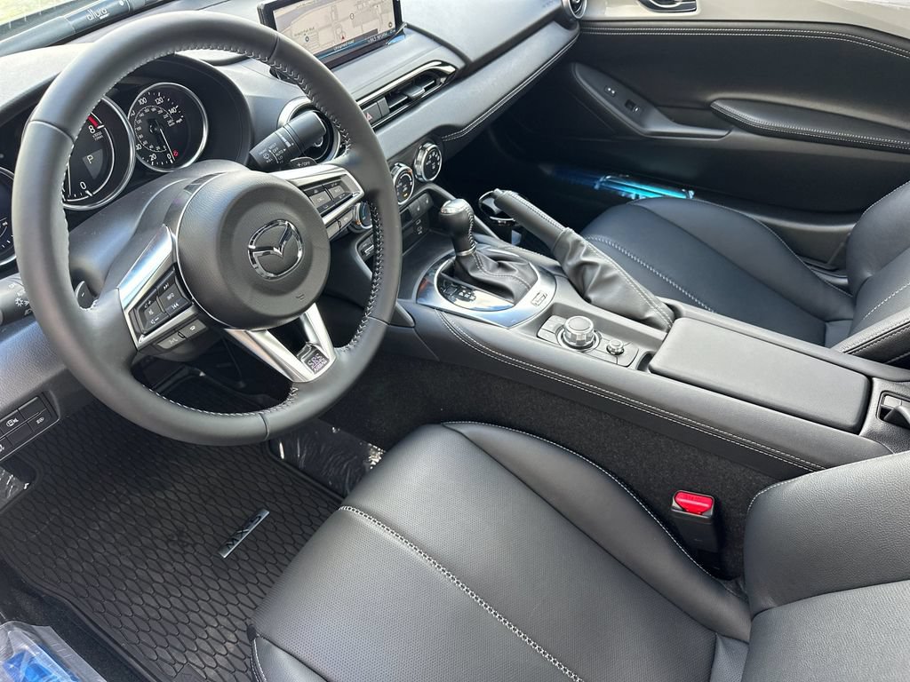 New 2026 MAZDA MX-5 Miata RF Grand Touring w/ Weather Package RWD image 9