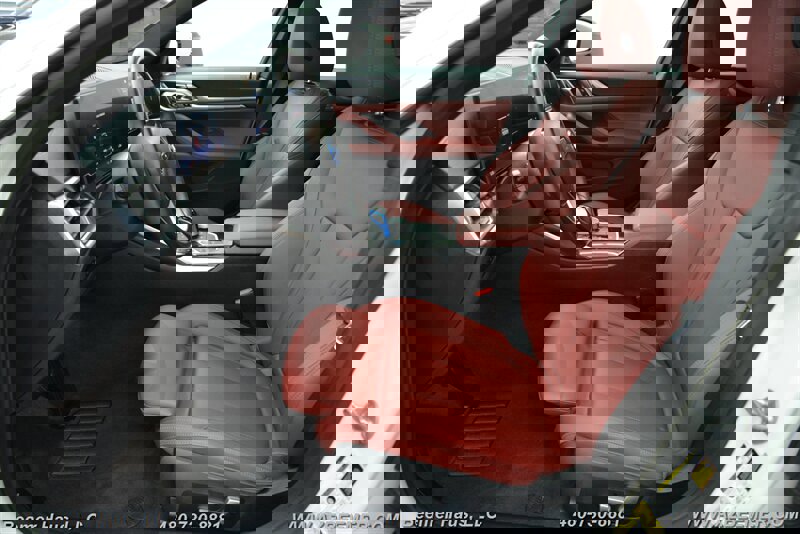 Used 2022 BMW i4 eDrive40 image 13