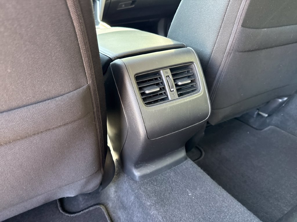 Used 2018 Honda Accord EX image 21