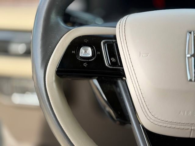 Used 2022 Lincoln Aviator Reserve w/ Equipment Group 201A AWD/4WD image 27