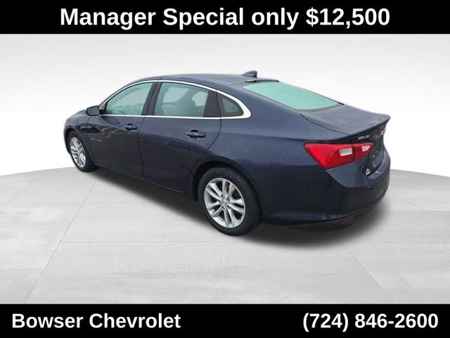 Used 2016 Chevrolet Malibu LT w/ Leather Package image 3