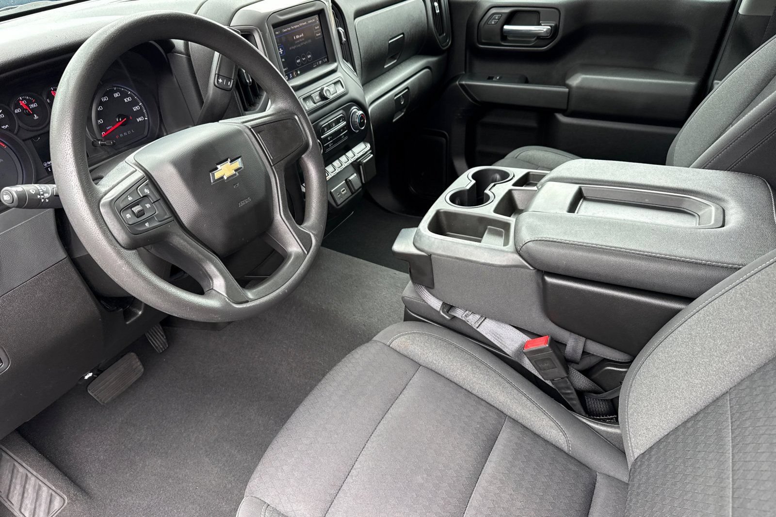 Used 2023 Chevrolet Silverado 1500 Custom w/ LPO, Dark Essentials Package RWD image 5